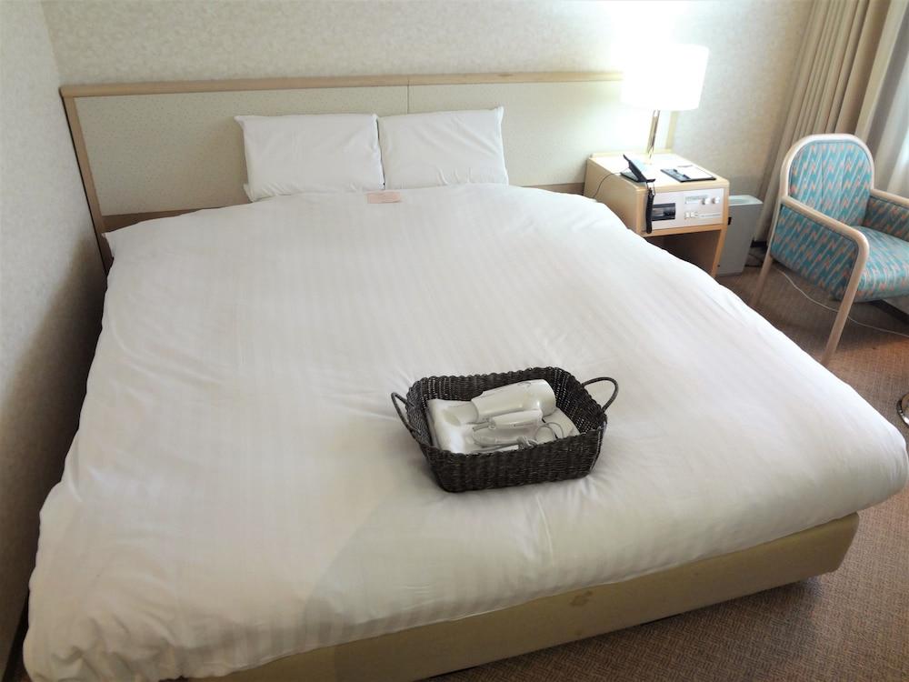 Toyama Chitetsu Hotel Kültér fotó